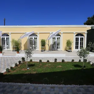 Maggie Guest house