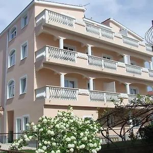 And Ana Guest house