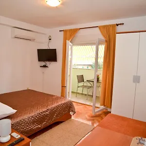 El Mirador With Balcony Guest house